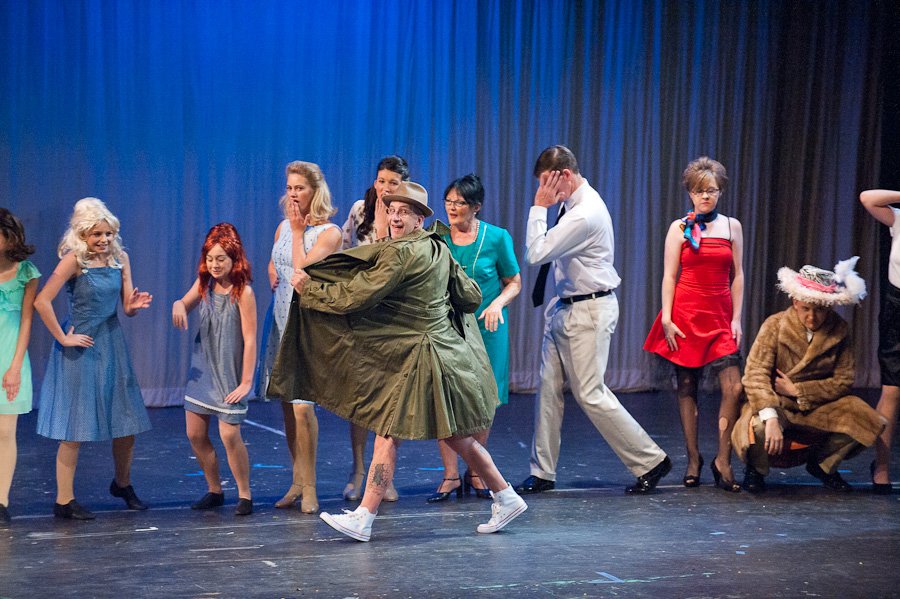 hairspray07112356.jpg