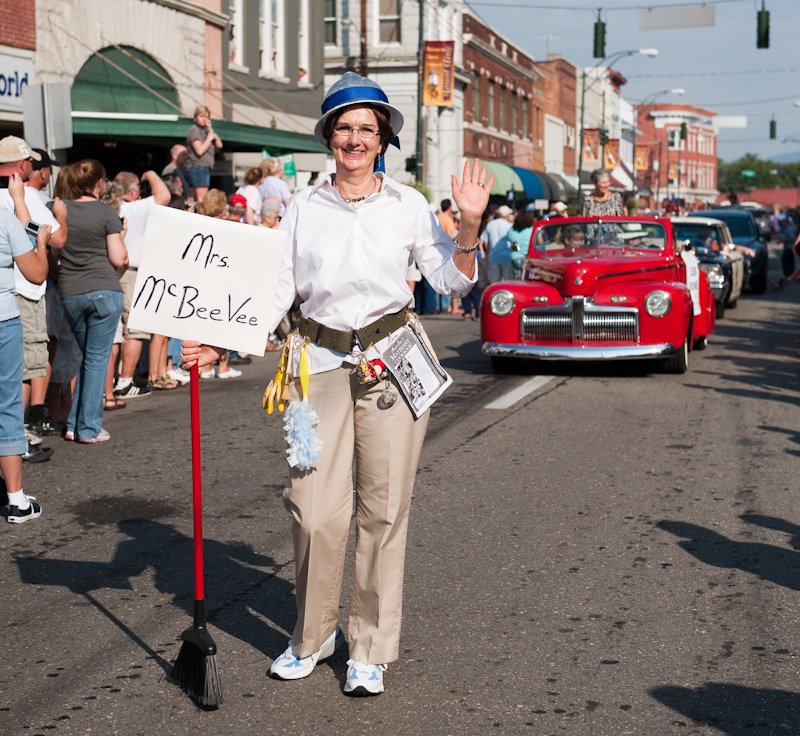 parade06971.jpg