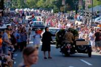 parade16098821_small.jpg