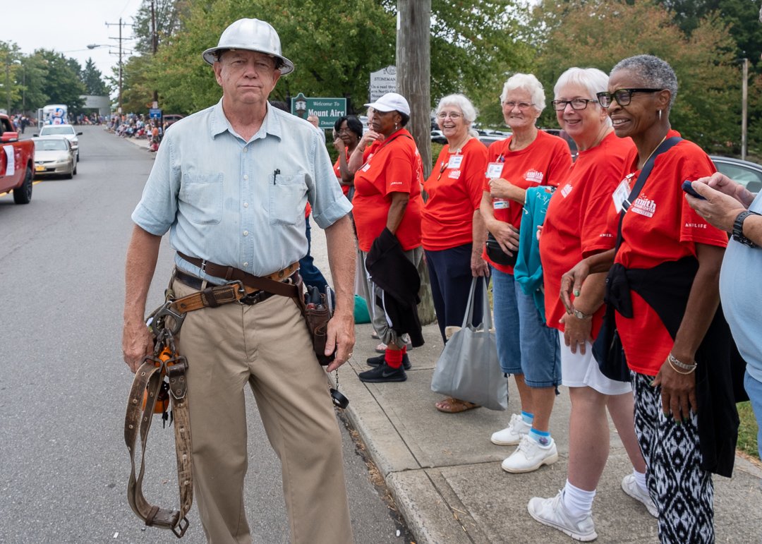 parade1909134.jpg