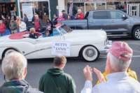 parade210927_small.jpg