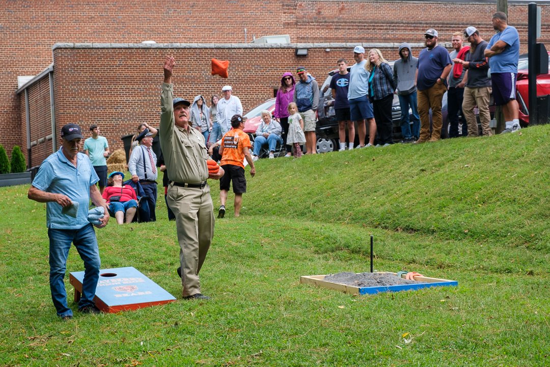 cornhole22093160.jpg