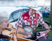 fiddlersconvention18064197_small.jpg