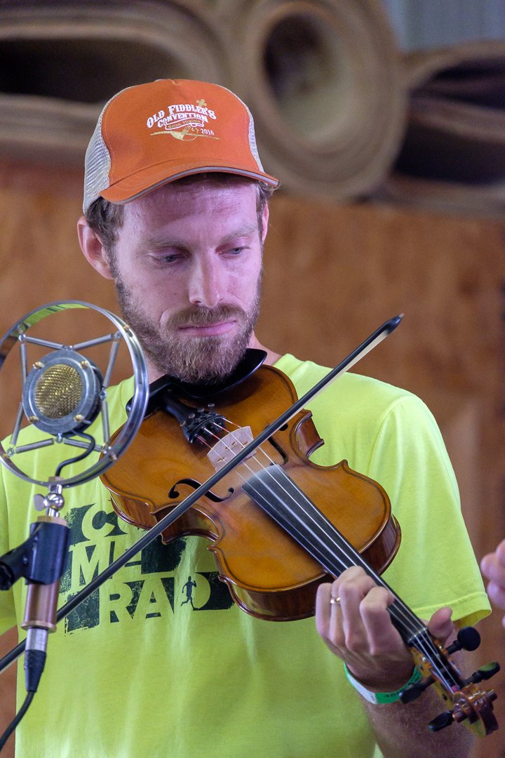 fiddler190631.jpg