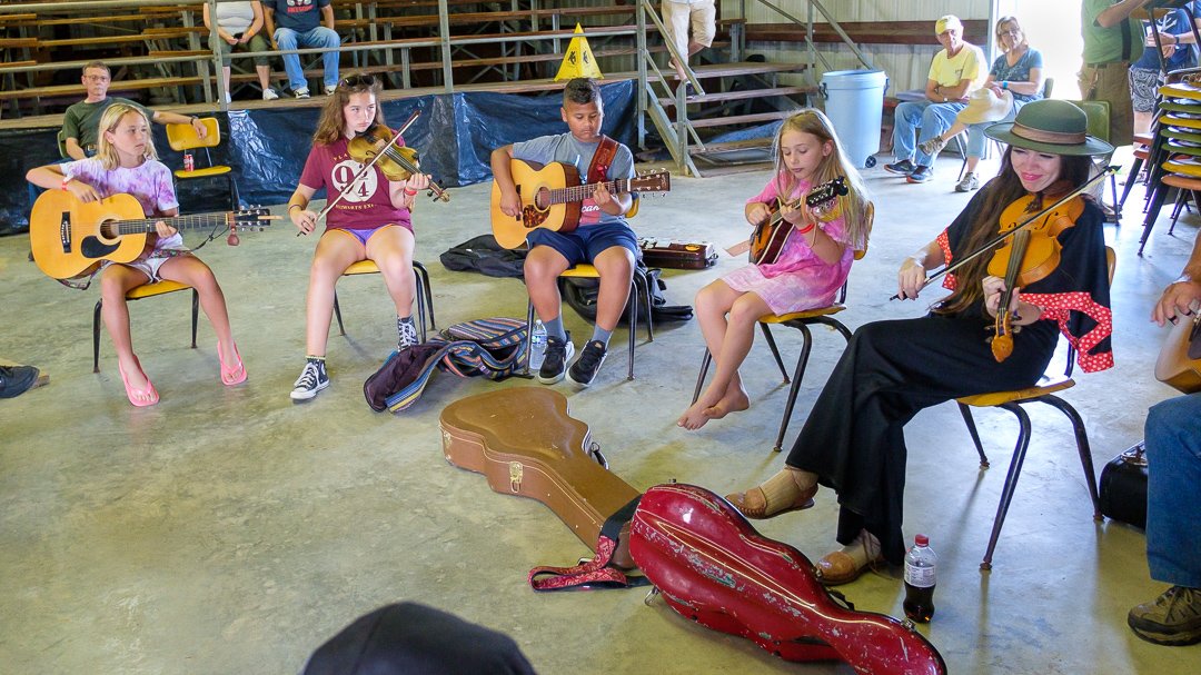 fiddlersconvworkshops51.jpg