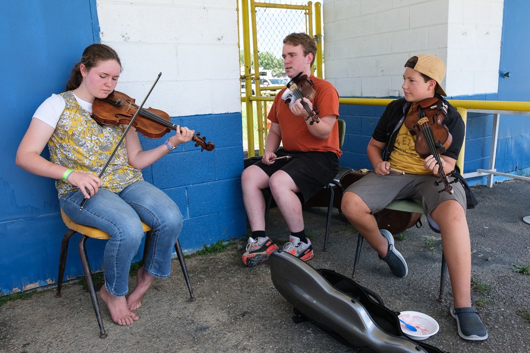 fiddlersconventionworkshops24060781.jpg