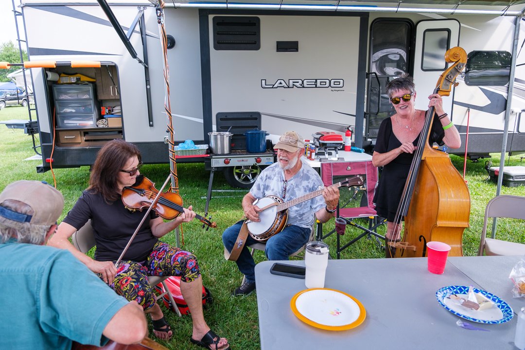 fiddlersconvention250657.jpg