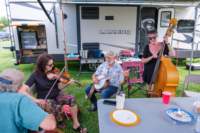 fiddlersconvention250657_small.jpg