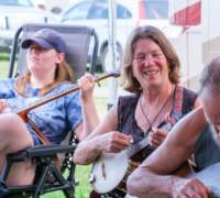 fiddlersconvention250664_small.jpg