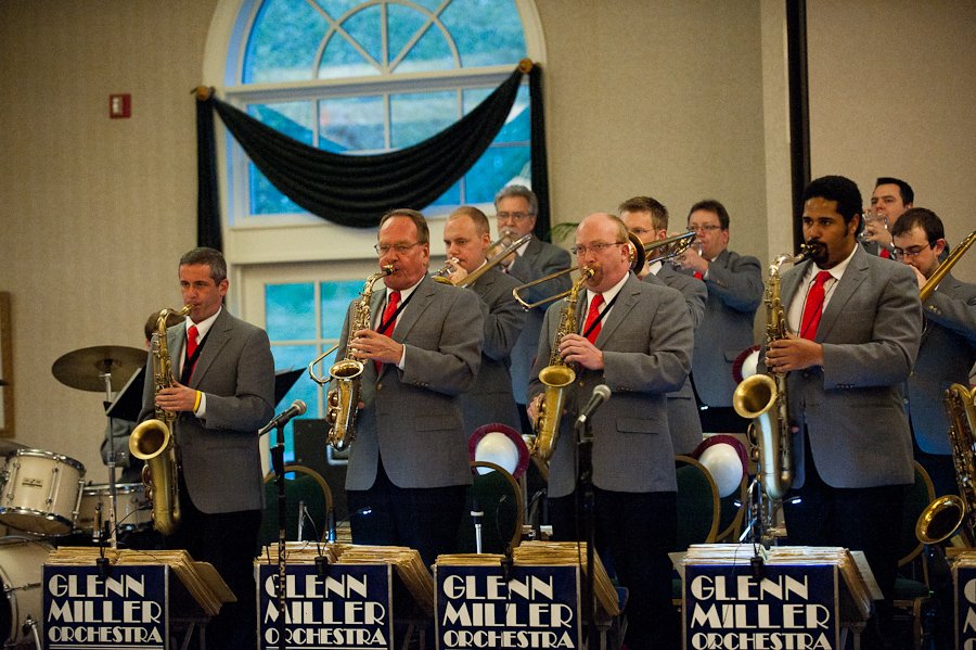 glennmiller111672.jpg