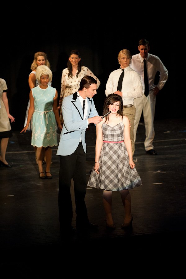 hairspray07112390.jpg