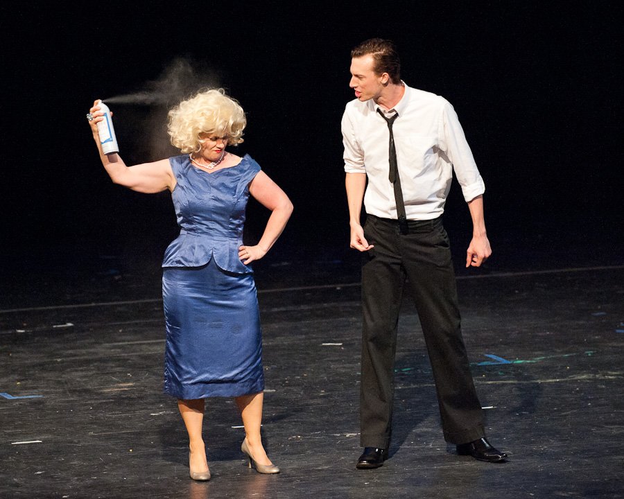 hairspray07112505.jpg