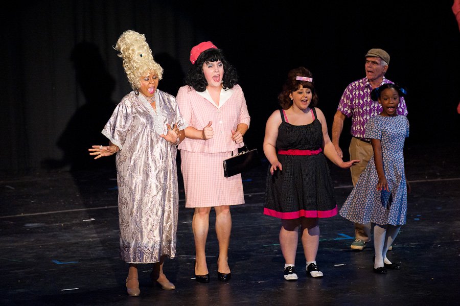 hairspray07112602.jpg