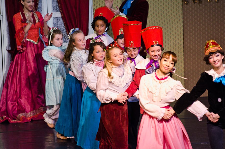 nutcracker11113062.jpg