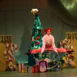 nutcracker121206016_small.jpg