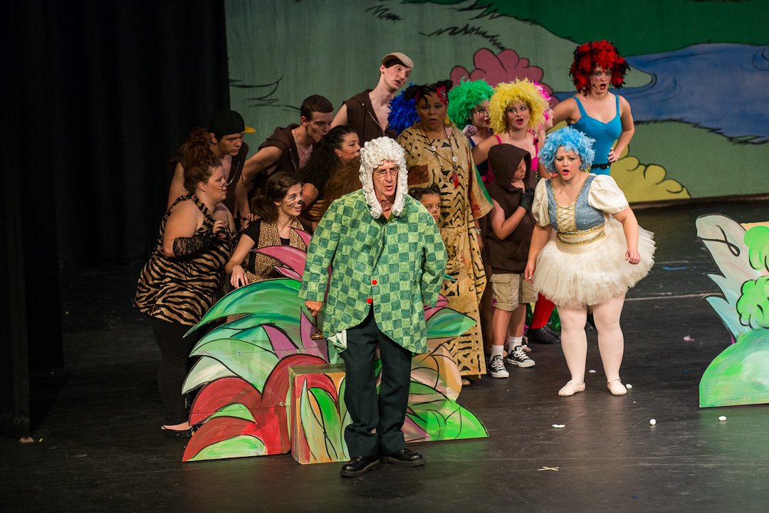 seussical120604093.jpg