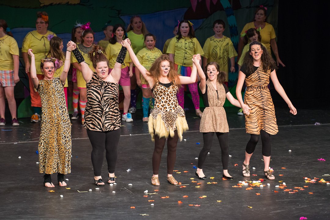 seussical120604146.jpg