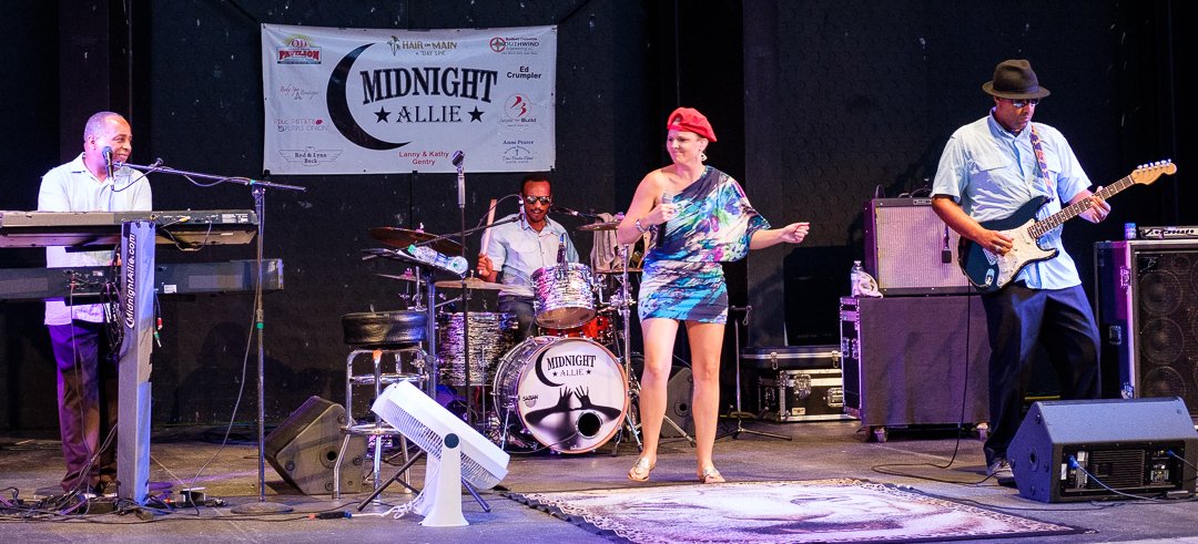 midnightallie16084060.jpg