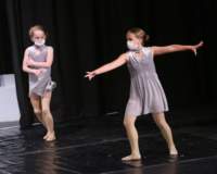 dance210579_small.jpg