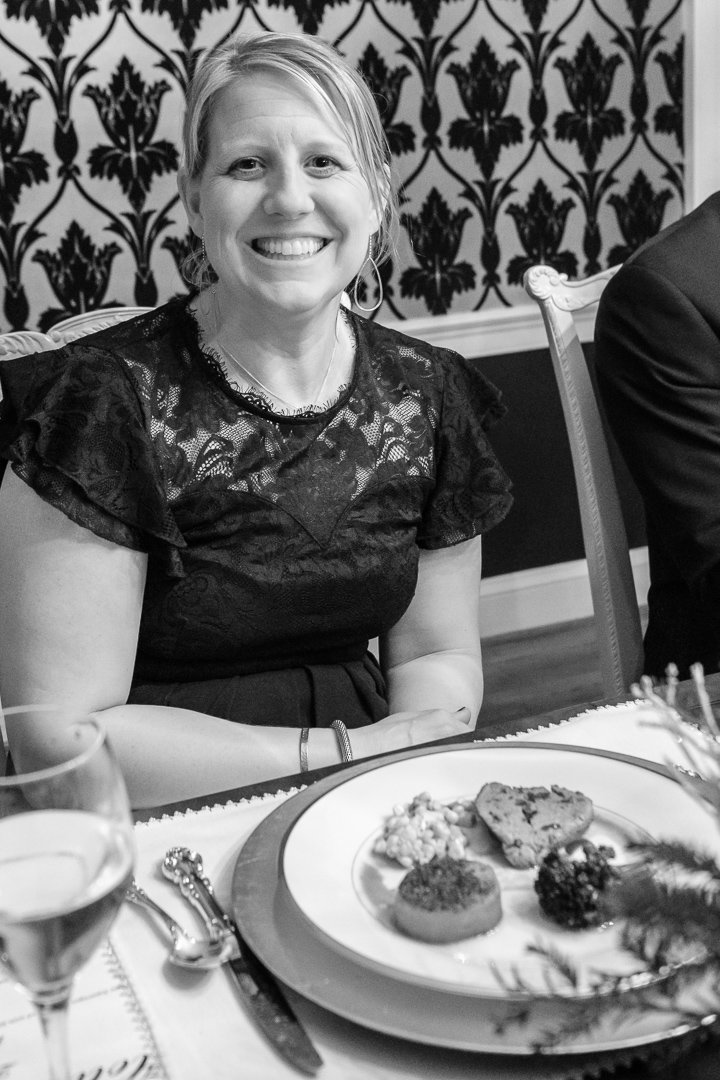 artsdinnerbw221292.jpg