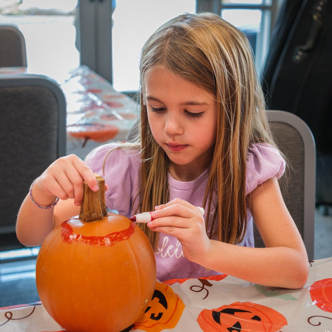 pumpkinworkshop23105.jpg