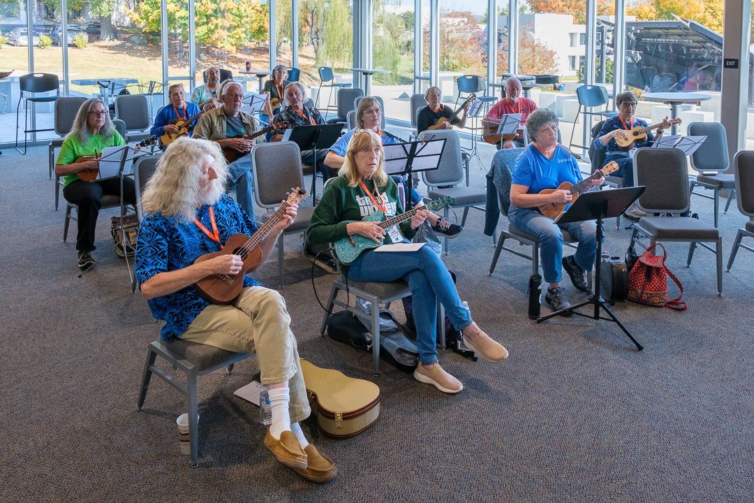 ukulele24102518.jpg