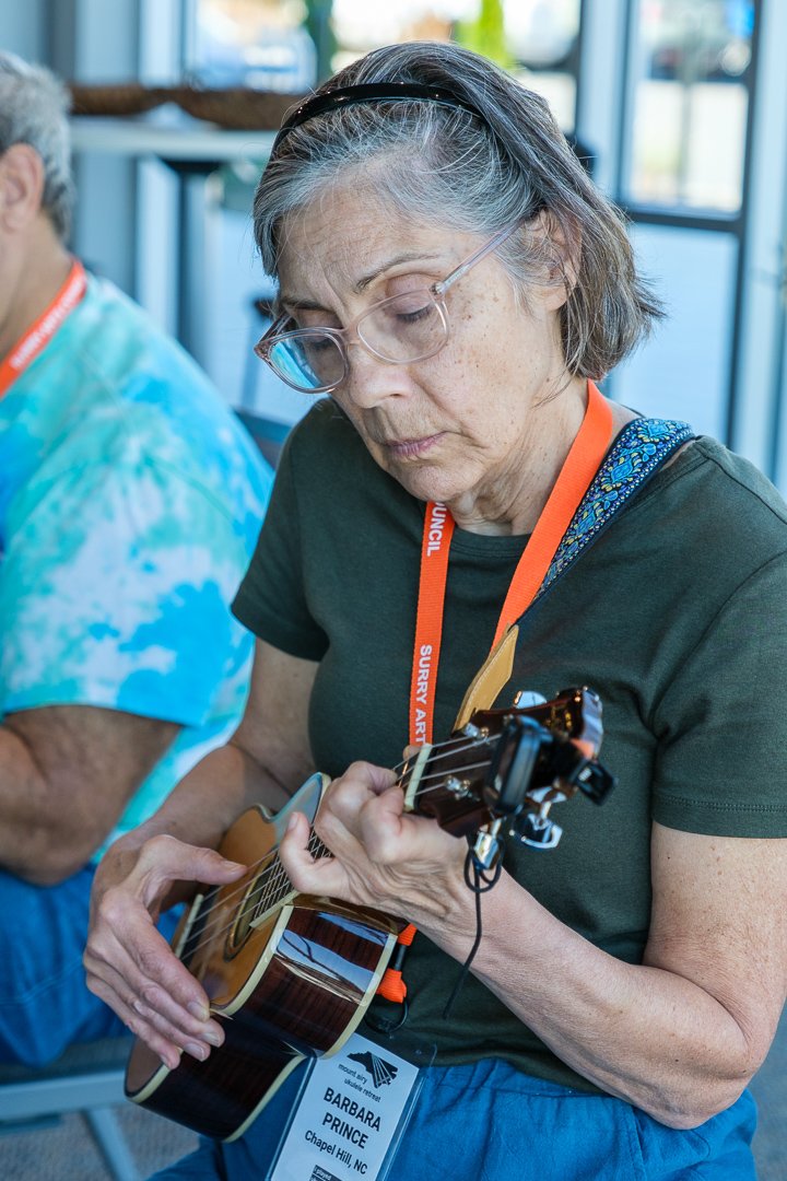 ukulele24102531.jpg