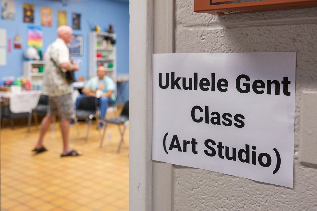 ukulele24102548.jpg