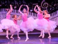 dance2505134_small.jpg