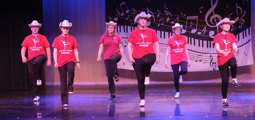 dance2505182.jpg