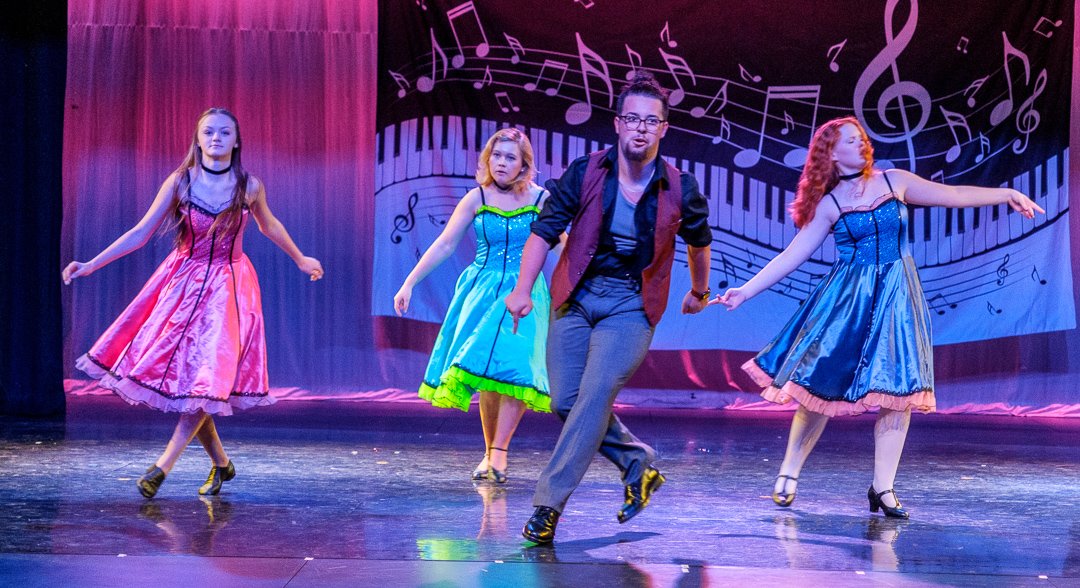 dance2505250.jpg